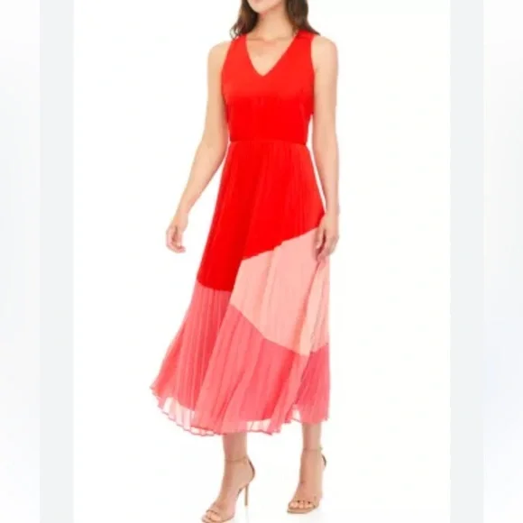Taylor Dresses | Dresses | Taylor Pleated Multicolor Lightweight Fit Flare  Maxi Dress | Poshmark